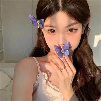 阳光照进小山村